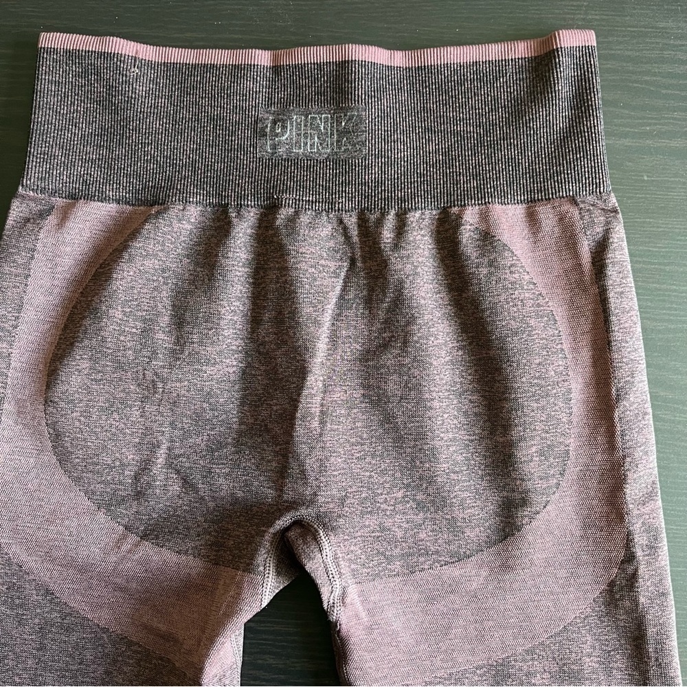Victoria's Secret Pink Women Pink Leggings Size Medium - Picture 5 of 9